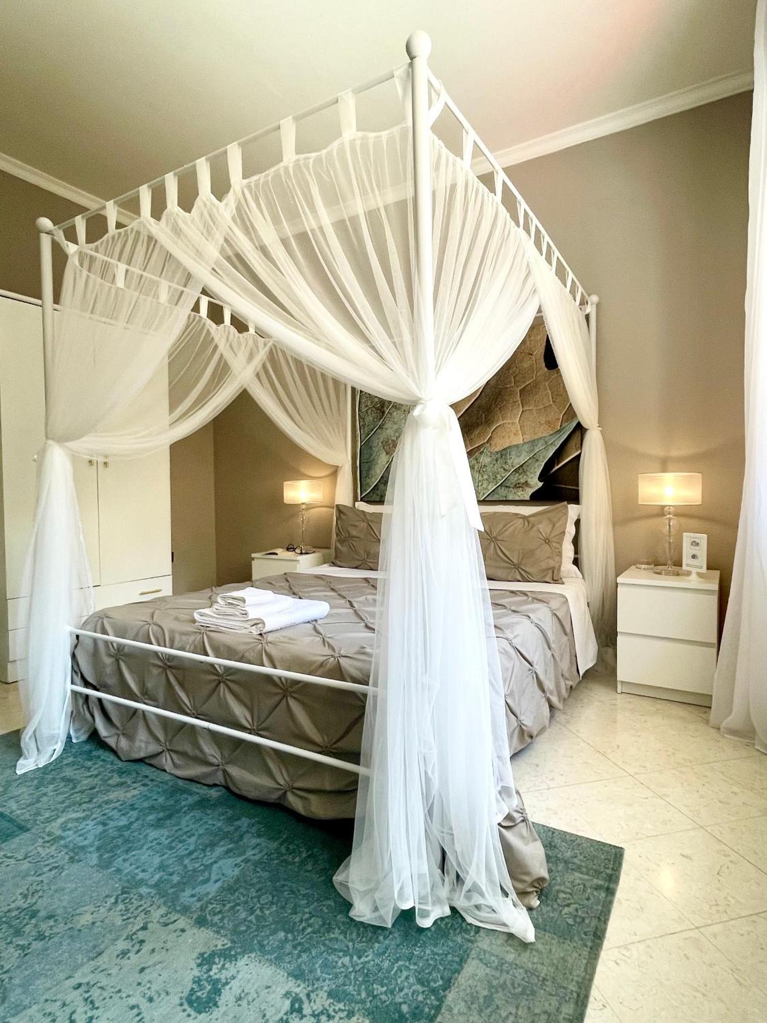 Al Politeama Rooms B&B Палермо Екстер'єр фото